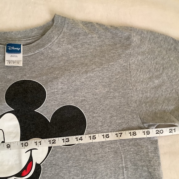 Walt Disney World Mickey Mouse TShirt - Picture 3 of 4